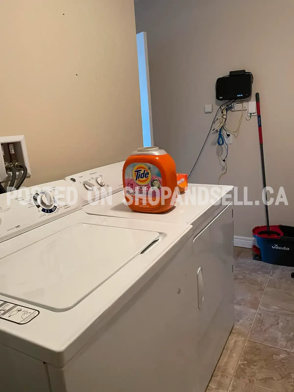 Bedroom available for rent in 2 Bedroom apartment