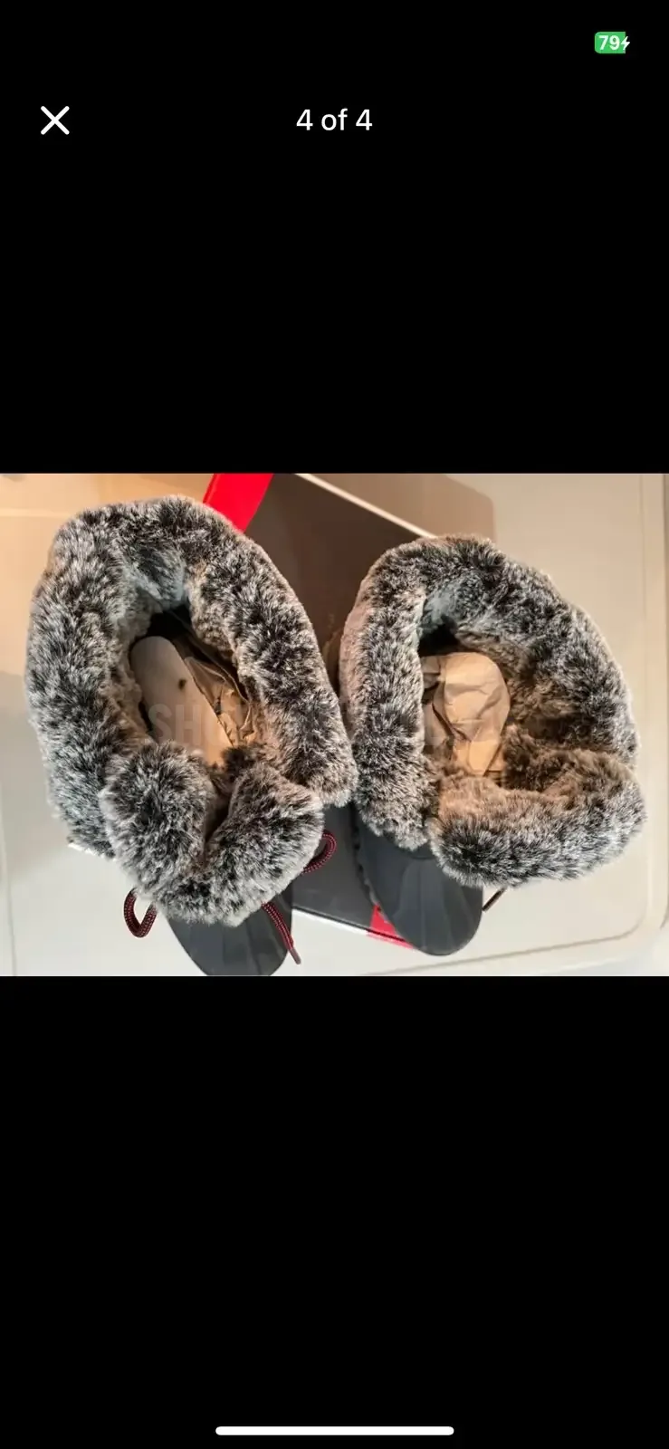 Women’s Cougar Waterproof Winter Boot (size 8)