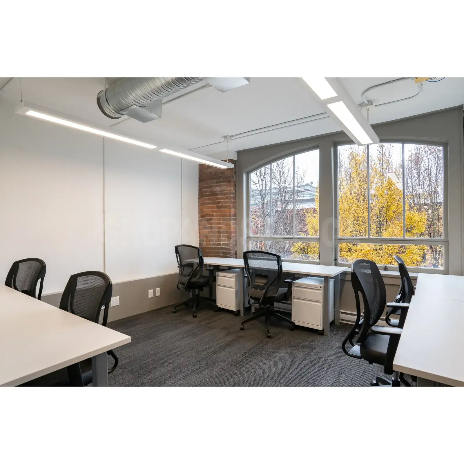 Coworking Space for Rent in YATES | Affordable, Flexible, & Fully Equipped