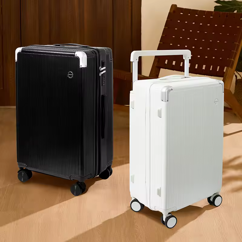 New luggage with wide pull rod