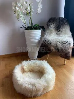 Natural Sheepskin Cat beds 50cm, 70cm, Premium